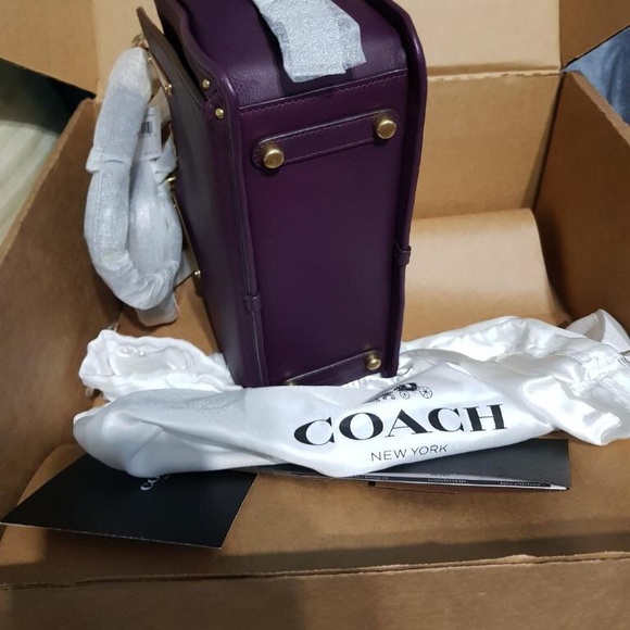 Coach “Dreamer with Tattoo” - Picture 4 of 6